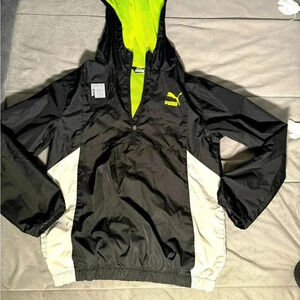 Puma boys size Large 14/16 pullover hooded windbreaker